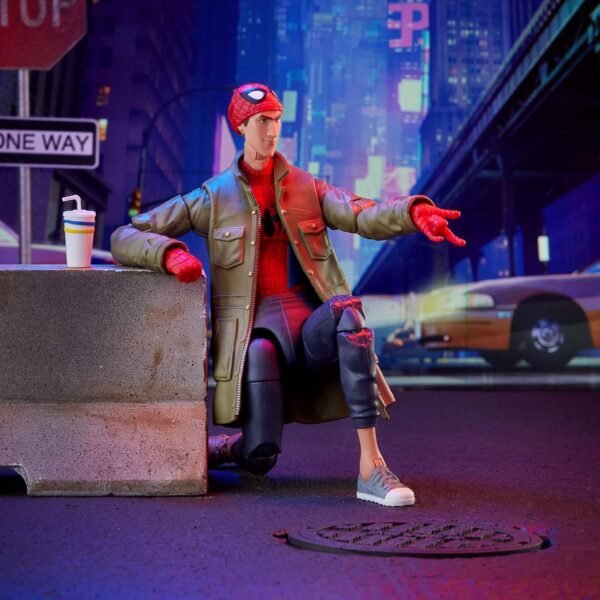Peter B Parker Marvel Legends Series Spider-Man: Into the Spider-Verse - Image 5