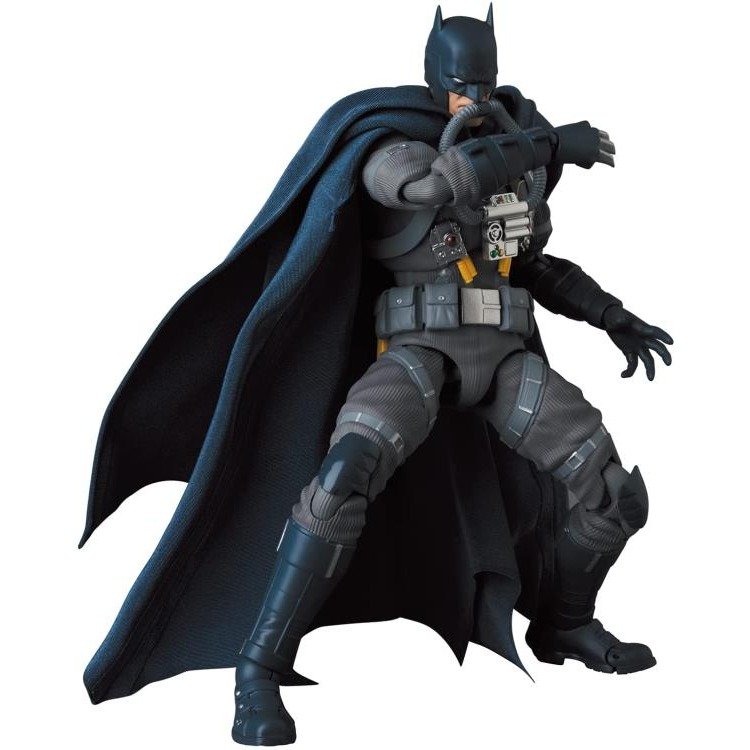 Batman: Hush MAFEX No.166 Batman (Stealth Jumper Ver.) - Image 6